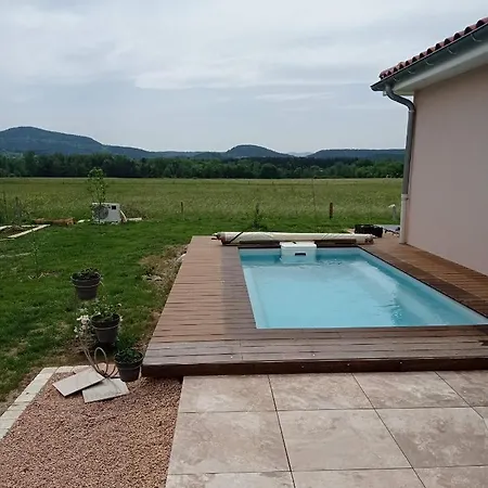 Chez Brigitte, Un Sejour En Haute-loire *