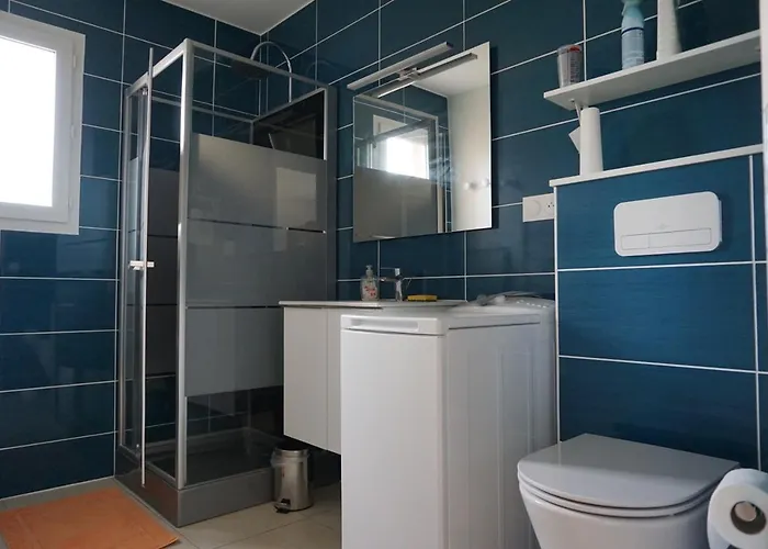 Chez Brigitte, Un Sejour En Haute-loire