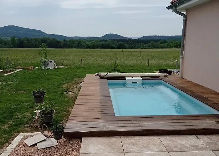 Chez Brigitte, Un Sejour En Haute-loire *